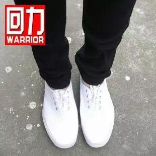 听说有一种“不精致”,叫穿特步的国产运动品牌们……