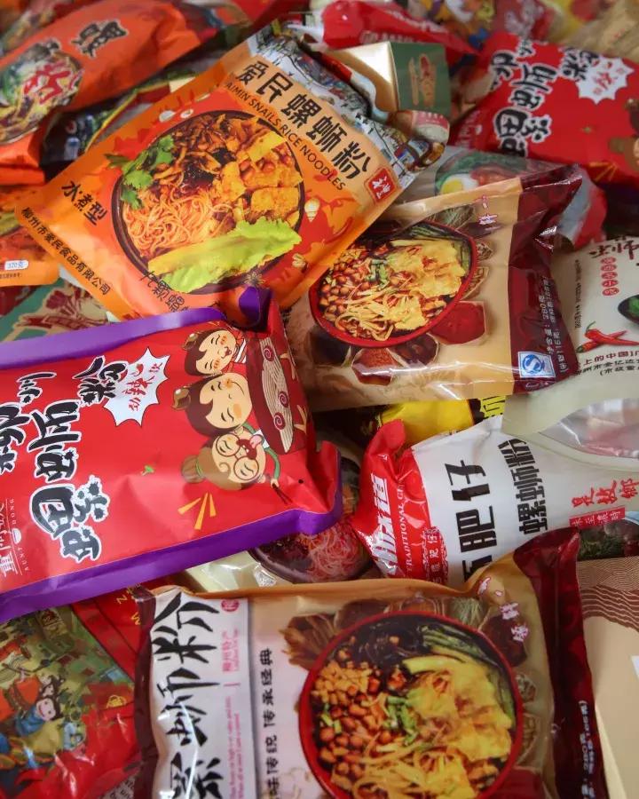 回购螺蛳粉,哪个牌子螺蛳粉经济实惠好吃不贵