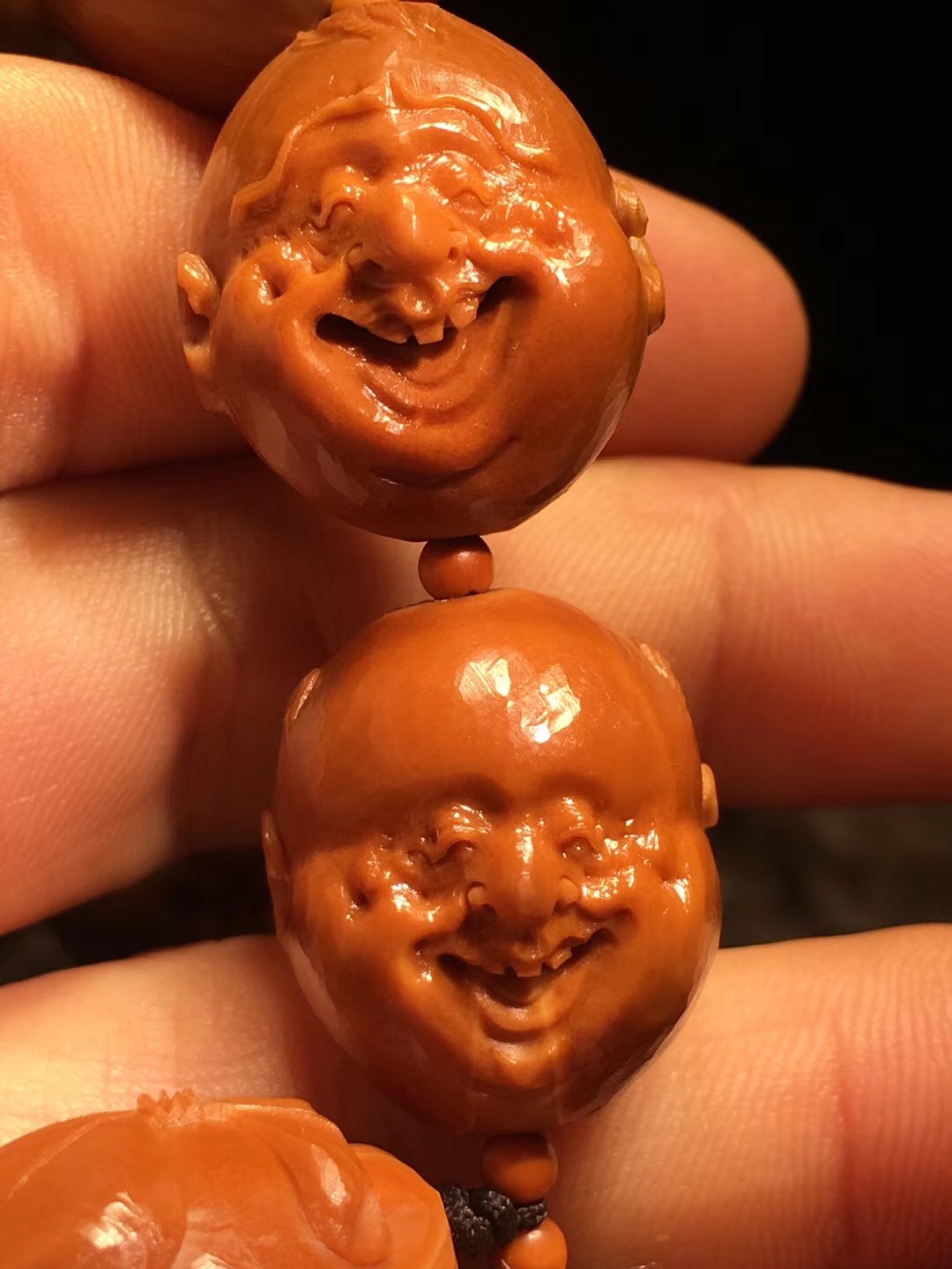 橄榄核手串如何保养,橄榄核保养的方法