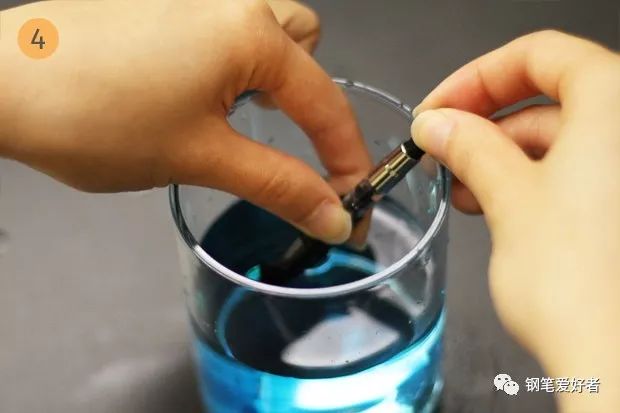 钢笔清洗窍门,钢笔清洗