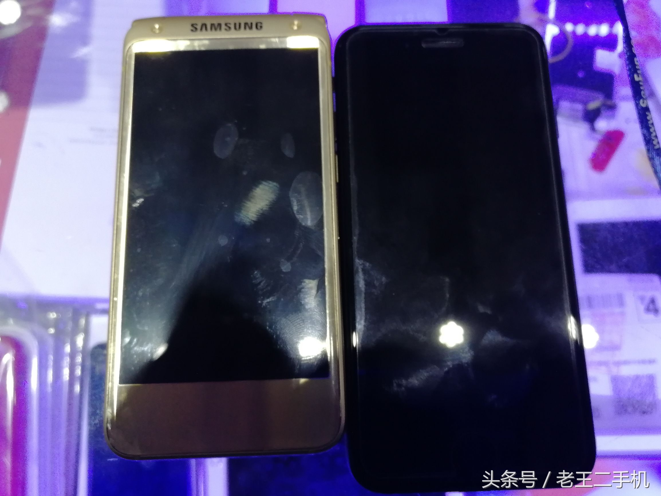 作为成功人士,三星大翻盖w2019你该如何选择