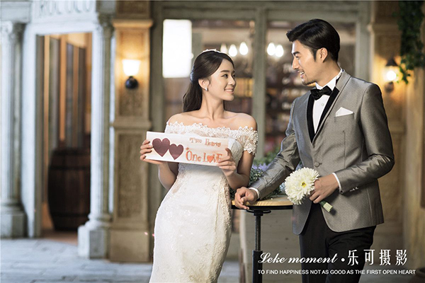 郑州乐可摄影:是一个集“时尚与经典”的工作室