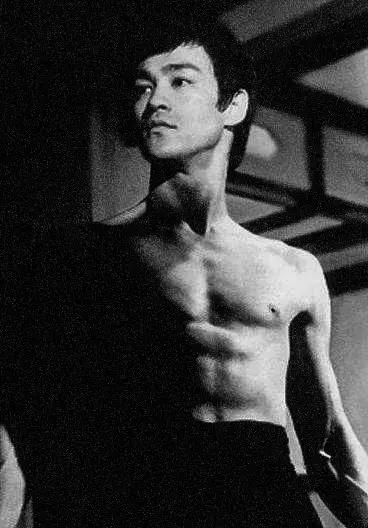 李小龙武术界第一人,华人巨星李小龙