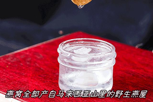 火了，全天津美女都在吃他做的燕窝，价格亲民不傲娇！月销3000份