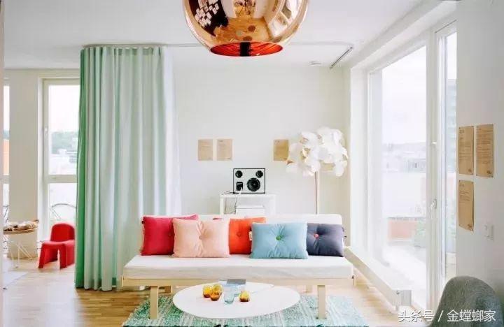 客厅阳台隔断窗帘效果,伸缩客厅窗帘隔断