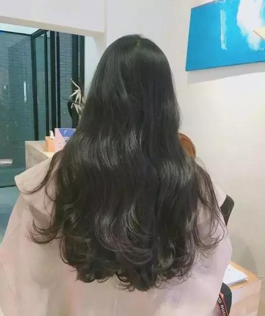 换个发型过年？远离大妈卷！盘点武汉有腔调的发型造型店！