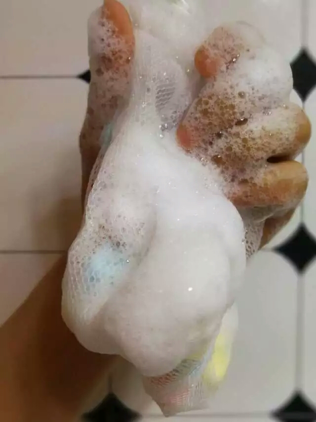 皮肤干燥起皮怎么科学护肤,起皮干燥用什么护肤最好