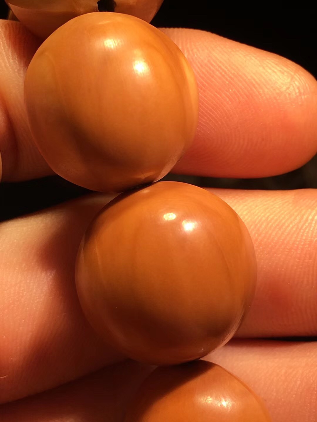 橄榄核手串如何保养,橄榄核保养的方法