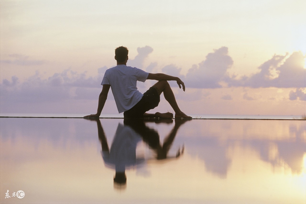 自媒体低谷期做什么赚钱,多大勇气才能做自媒体赚钱