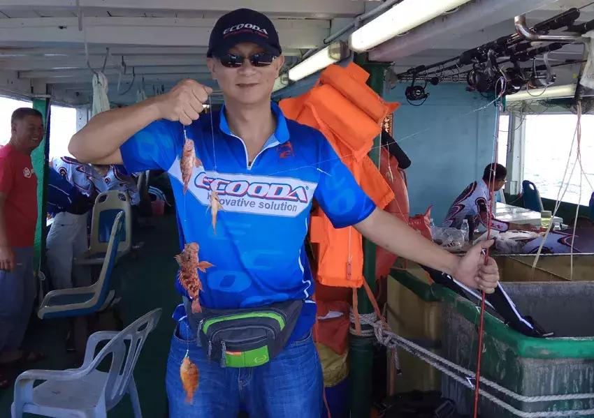 3个鱼钩串起来的绑法,带孔鱼钩单线的绑法