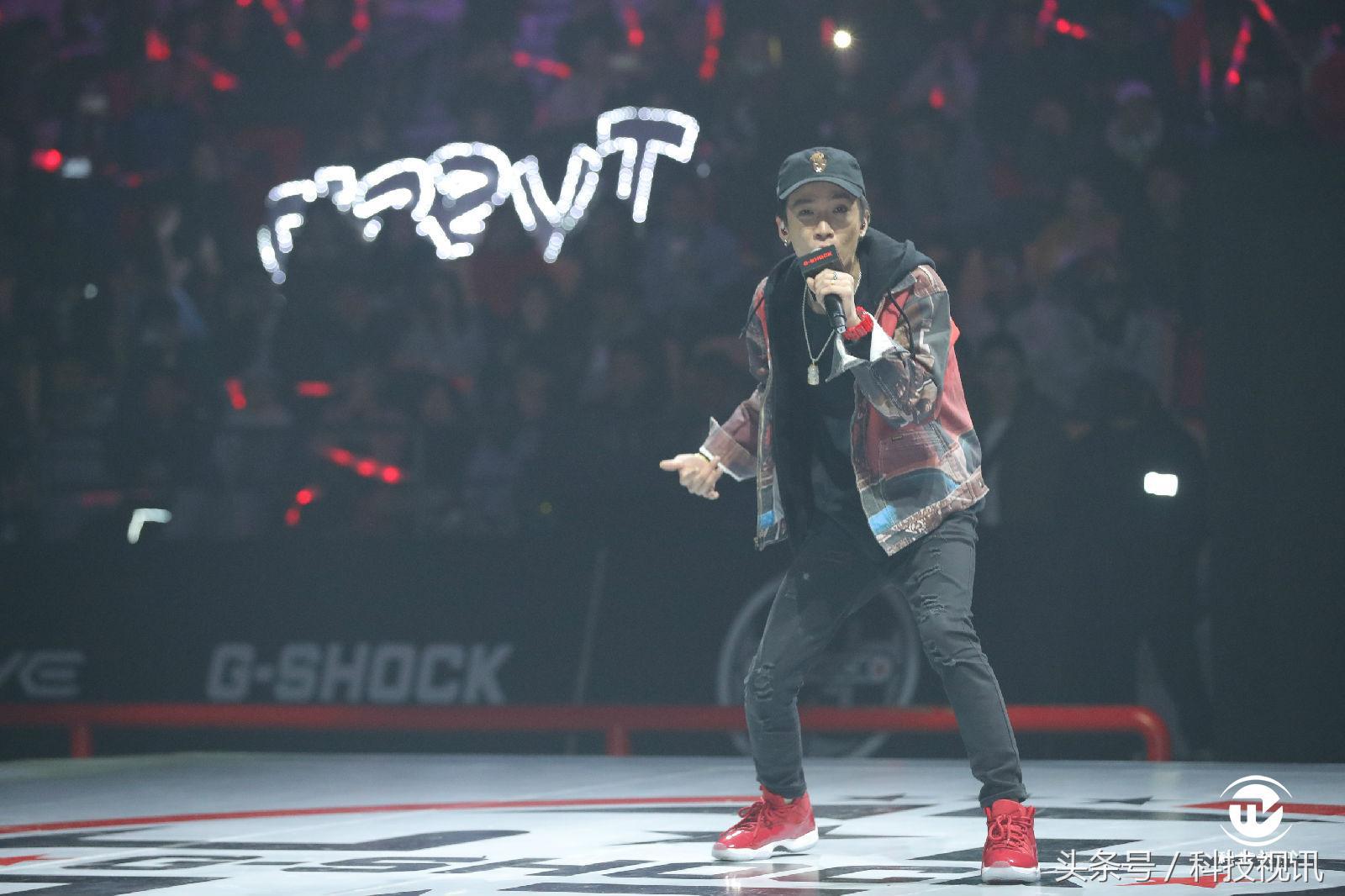 卡西欧gshock手表调时间教程,卡西欧g-shock坚韧不屈