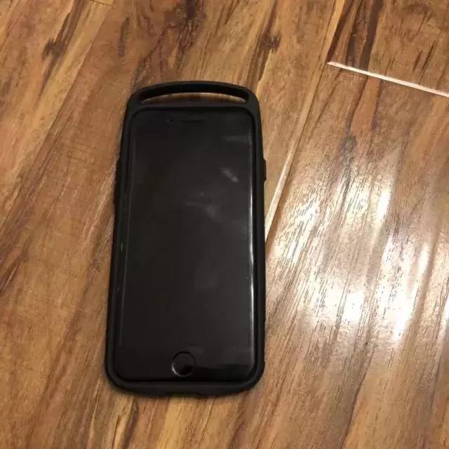 璐甸槼濂冲瓙鎵嬫満涓㈠け瀹氫綅鍚庣画,鎵嬫満琚洍鐮存绾疄