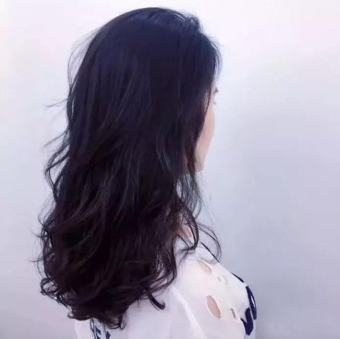 换个发型过年？远离大妈卷！盘点武汉有腔调的发型造型店！