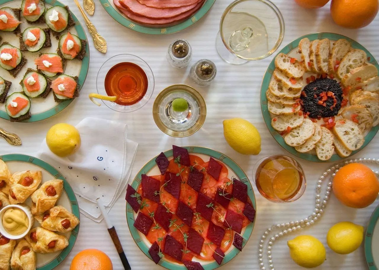 把书做成美食,做成一本美食书