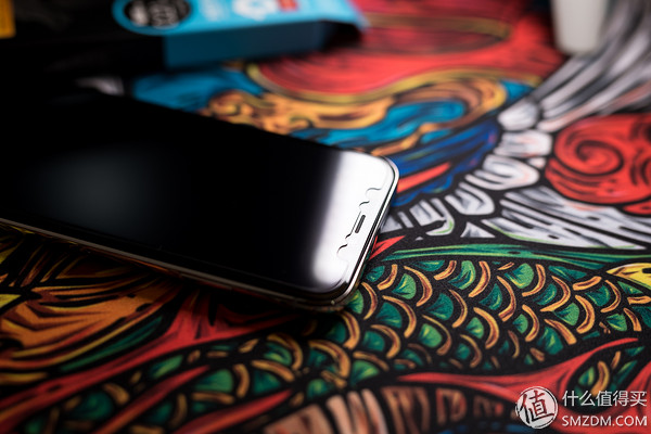 如何正确的给手机贴膜,怎么给手机贴膜全步骤