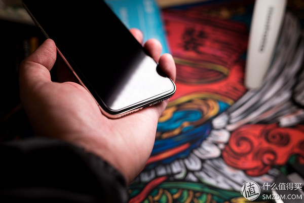 如何正确的给手机贴膜,怎么给手机贴膜全步骤