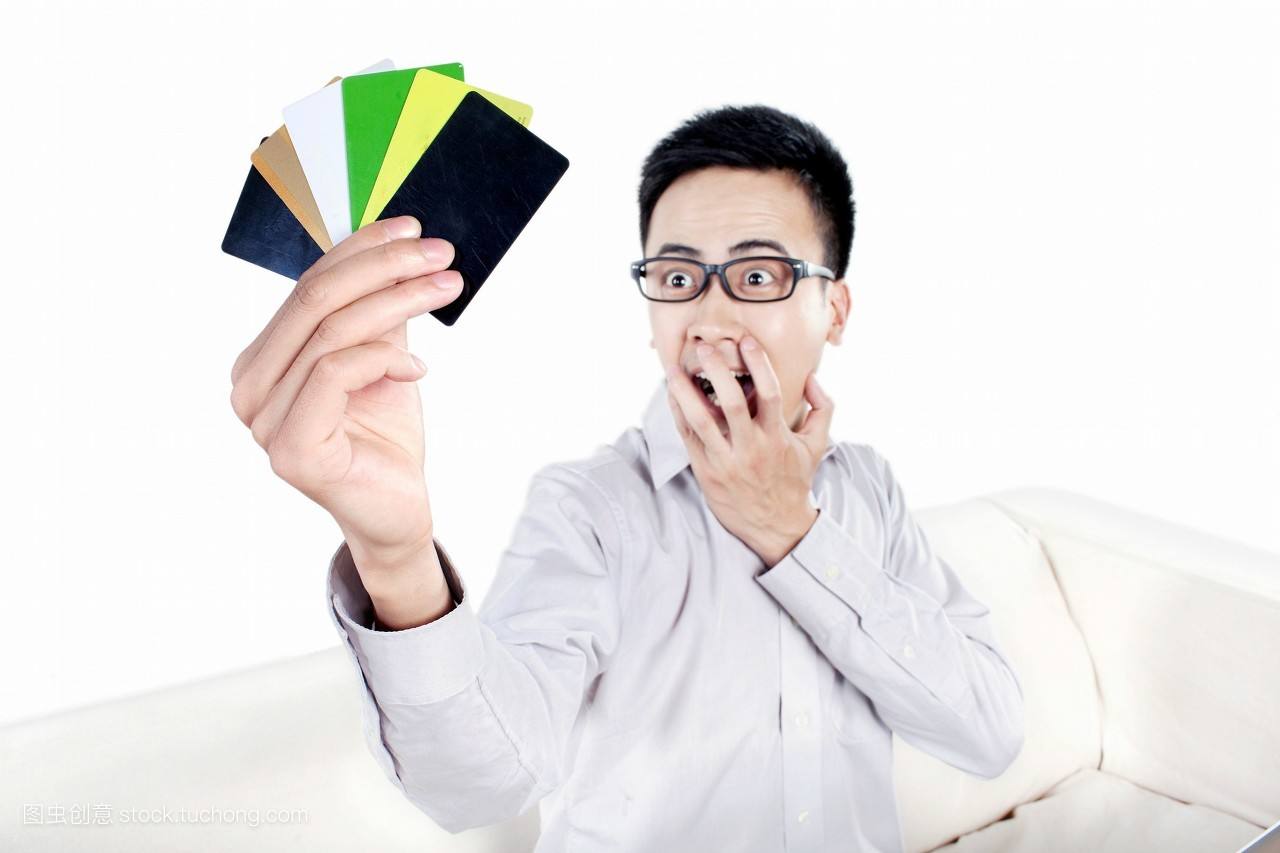 上岸最好的方式是做金融,创业上岸项目