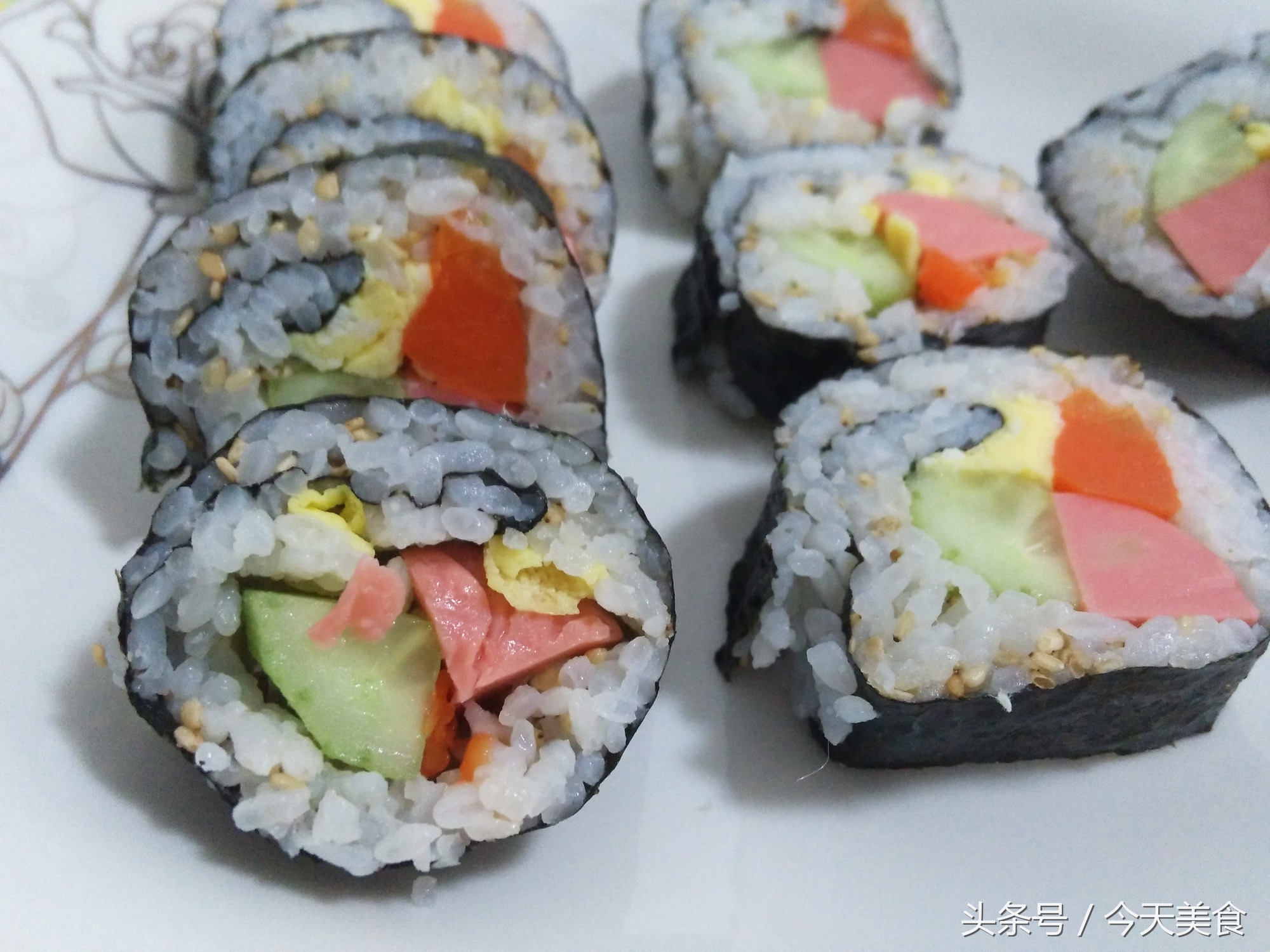 寿司和紫菜包饭别傻傻分不清，教大家怎么做紫菜包饭，好吃又营养