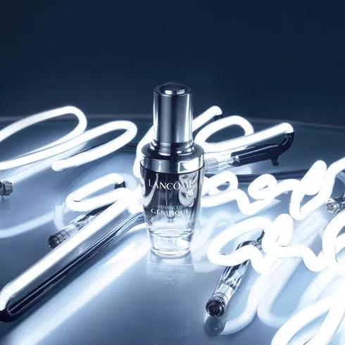 皮肤干燥起皮怎么科学护肤,起皮干燥用什么护肤最好