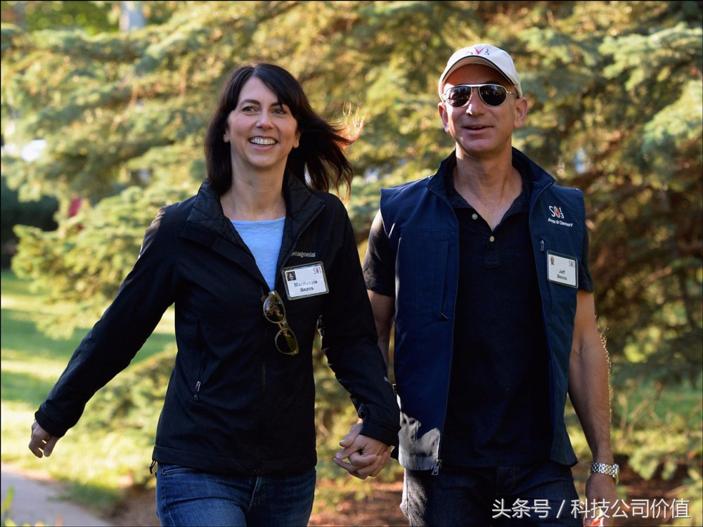 这对任性又睿智夫妇，认识3个月闪婚却恩爱24年，终成世界首富