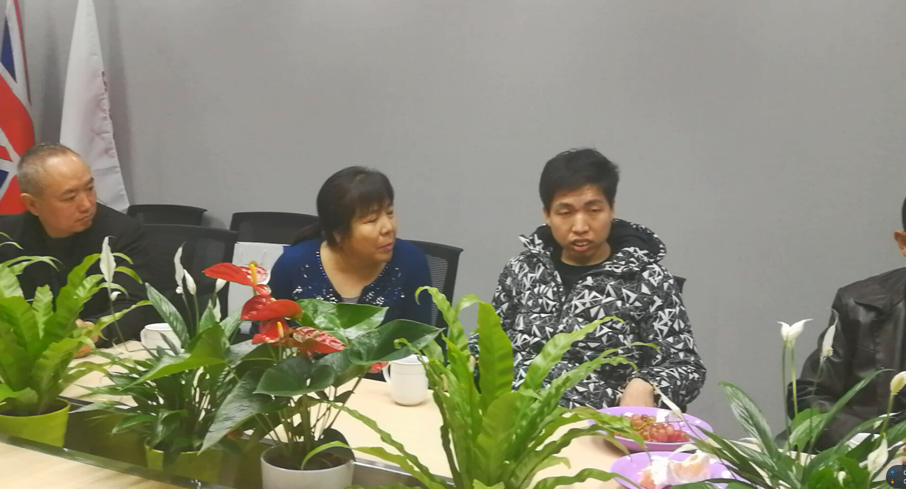 “最强大脑”周玮在绵阳享受快乐时光