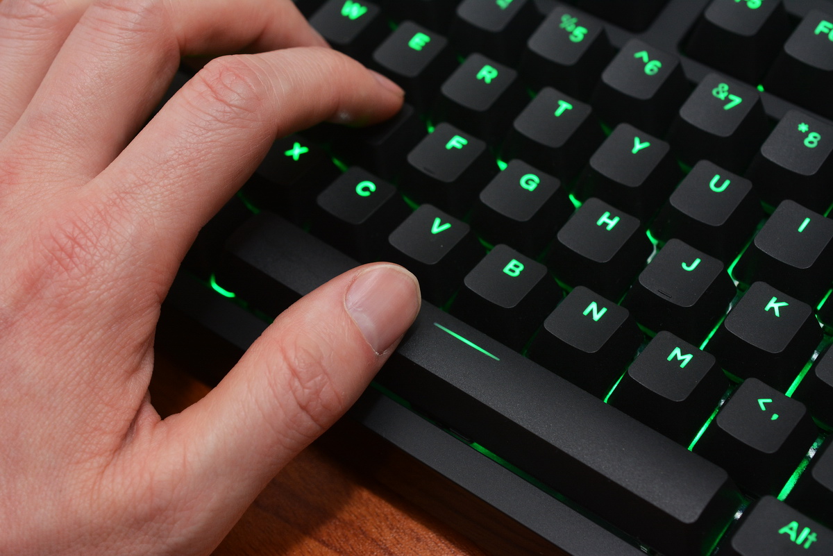 富勒键盘青轴,富勒键盘酷冷烈焰青轴