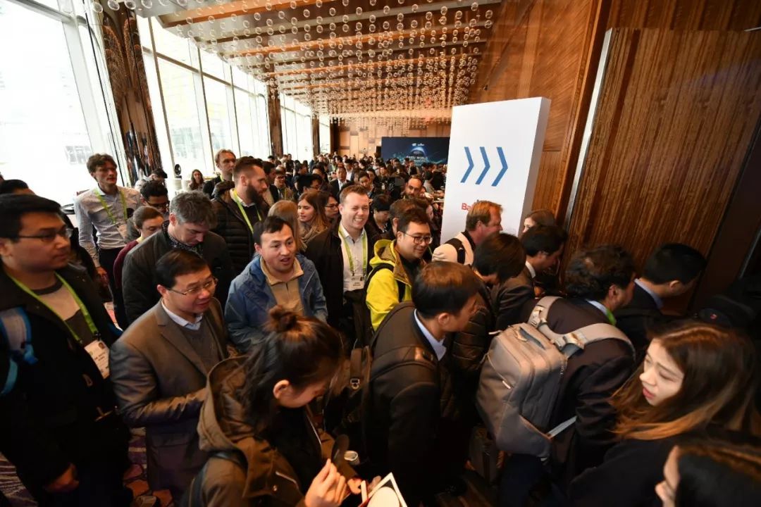 「终结篇」这是玩命的CES，这是玩票的CES｜甲子光年