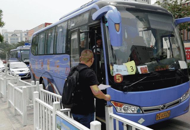 一群人一条心共同为一件事而奋斗,一群人一条心一件事励志文案