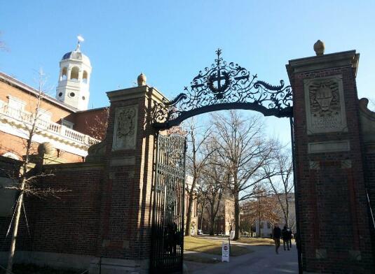 top100涓栫晫鍚嶆牎鐢宠,灏氬弸top50