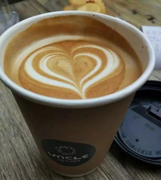 水果店咖啡、菜场咖啡、看魔都这些小窗咖啡店肉搏星爸爸!