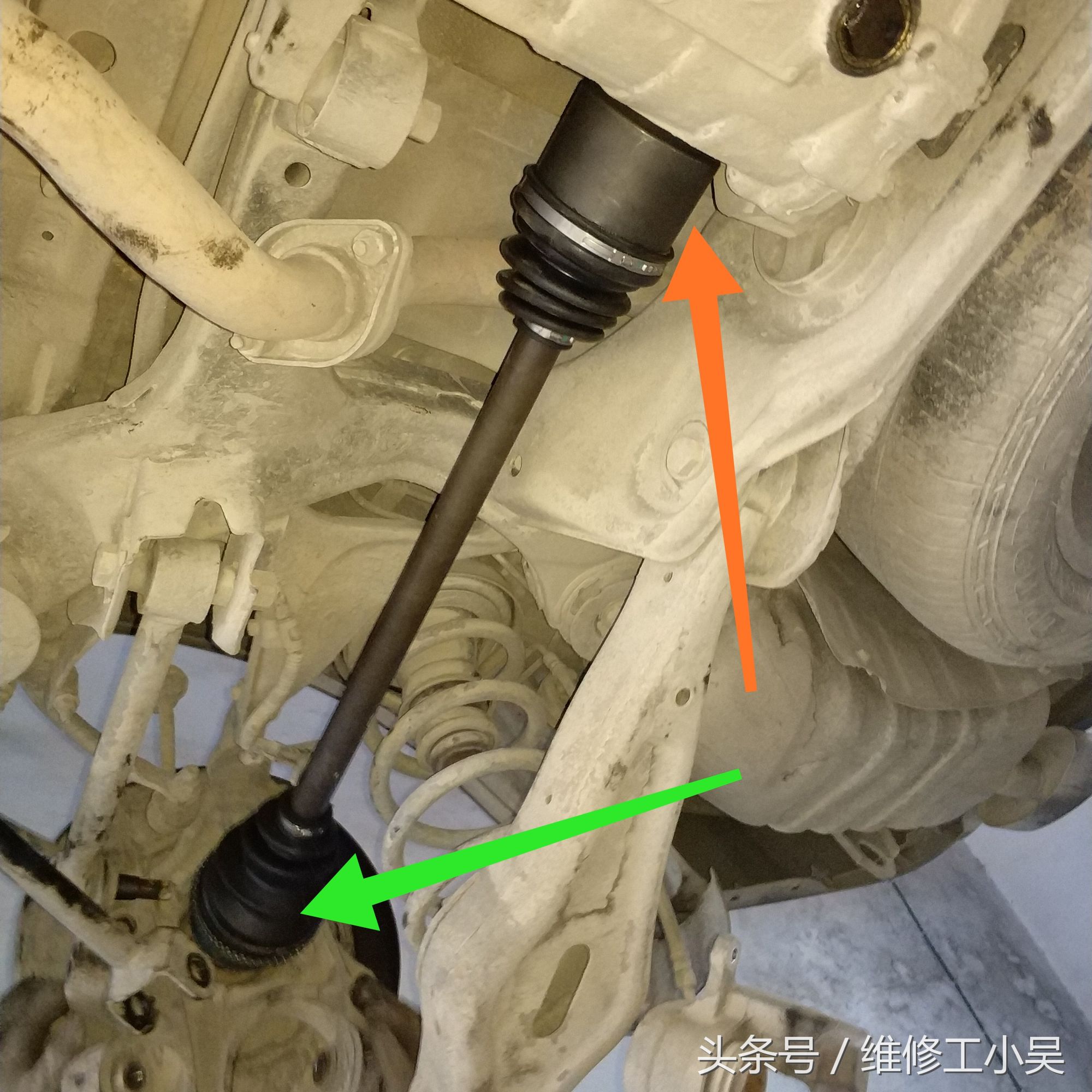 现代底盘嘎吱嘎吱响,两万公里底盘咯噔咯噔异响