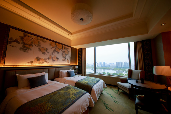 水之密语净润臻养护系列,水之密语净澈180ml