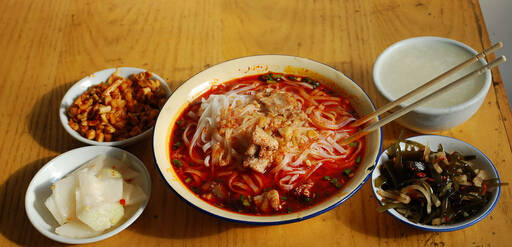 湖南最正宗的米粉是哪里,湖南米粉跟江西米粉口感不一样