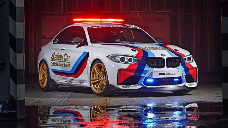 车闻联播安全车出来！别出来！