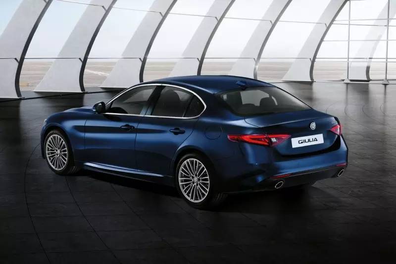 车闻联播安全车出来！别出来！