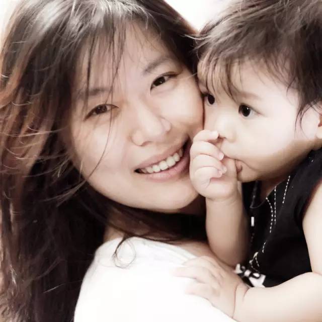 “她”这样被悦游宠爱了：营养餐、精华护理、360度造型服务、艺术中心畅游