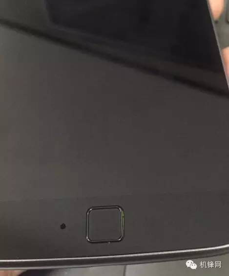 机锋早报九个行业第一Z2面世，安卓7.0开放，小米pay携MAX来袭