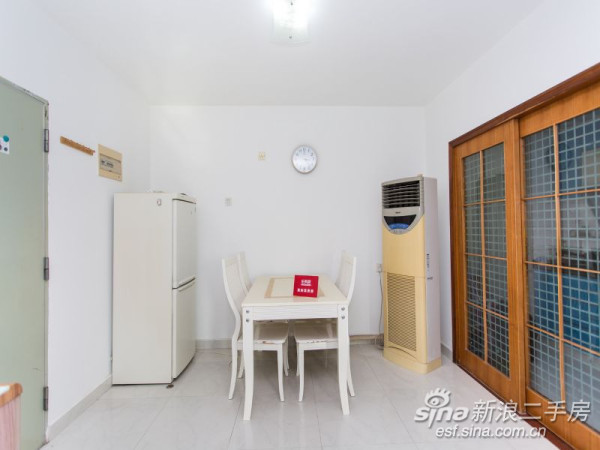 深圳盐田四套出租房源整租5000元以内简装房合理布局