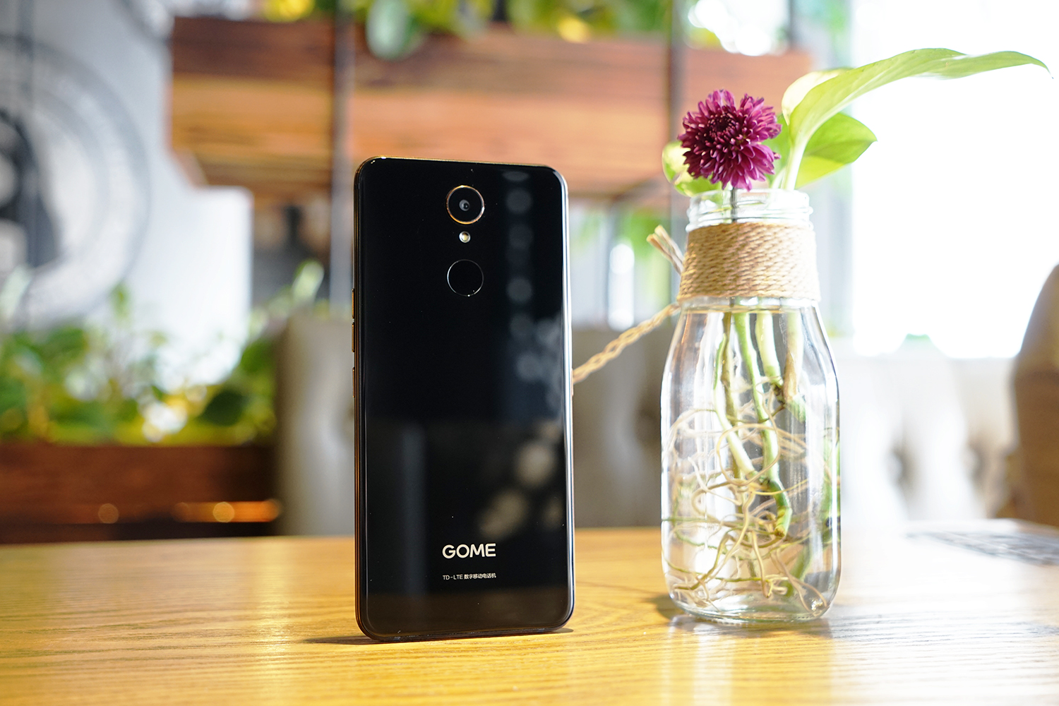 国美手机u7评测视频,国美u7是全贴合屏幕吗