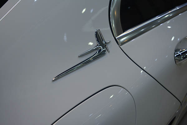 汽车镀晶和镀晶有什么区别,车辆镀晶有什么优缺点