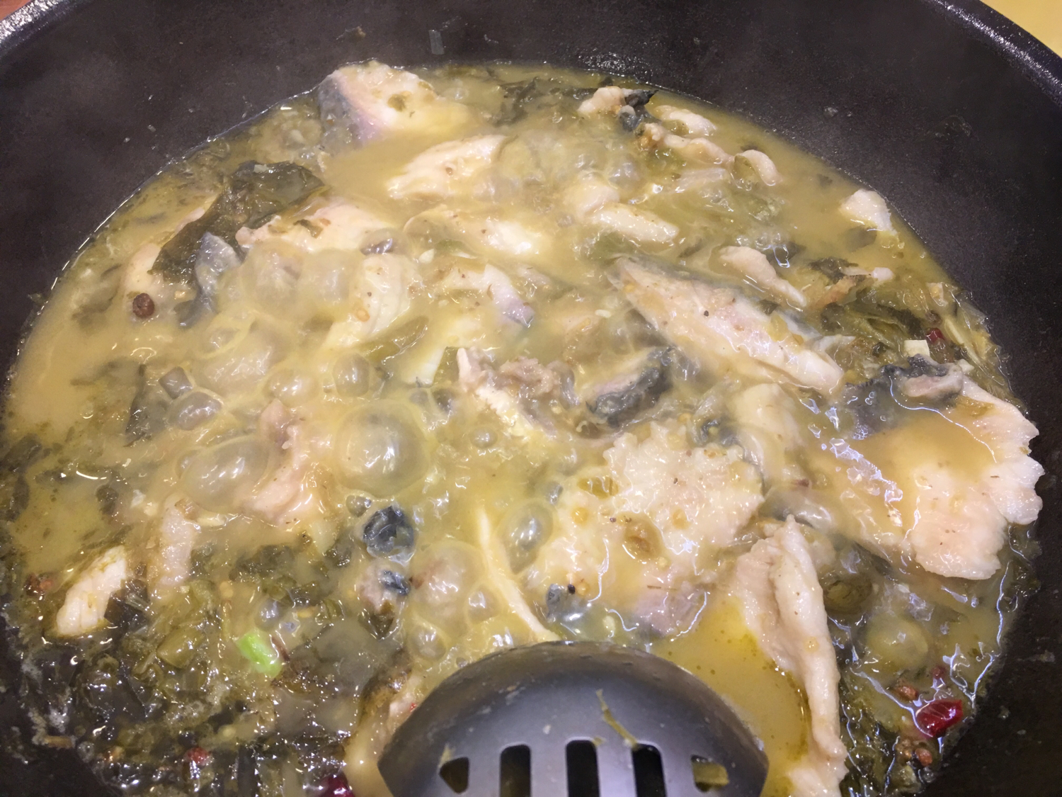 酸菜鱼家庭简单做法食材,酸菜鱼家庭做法详细教程