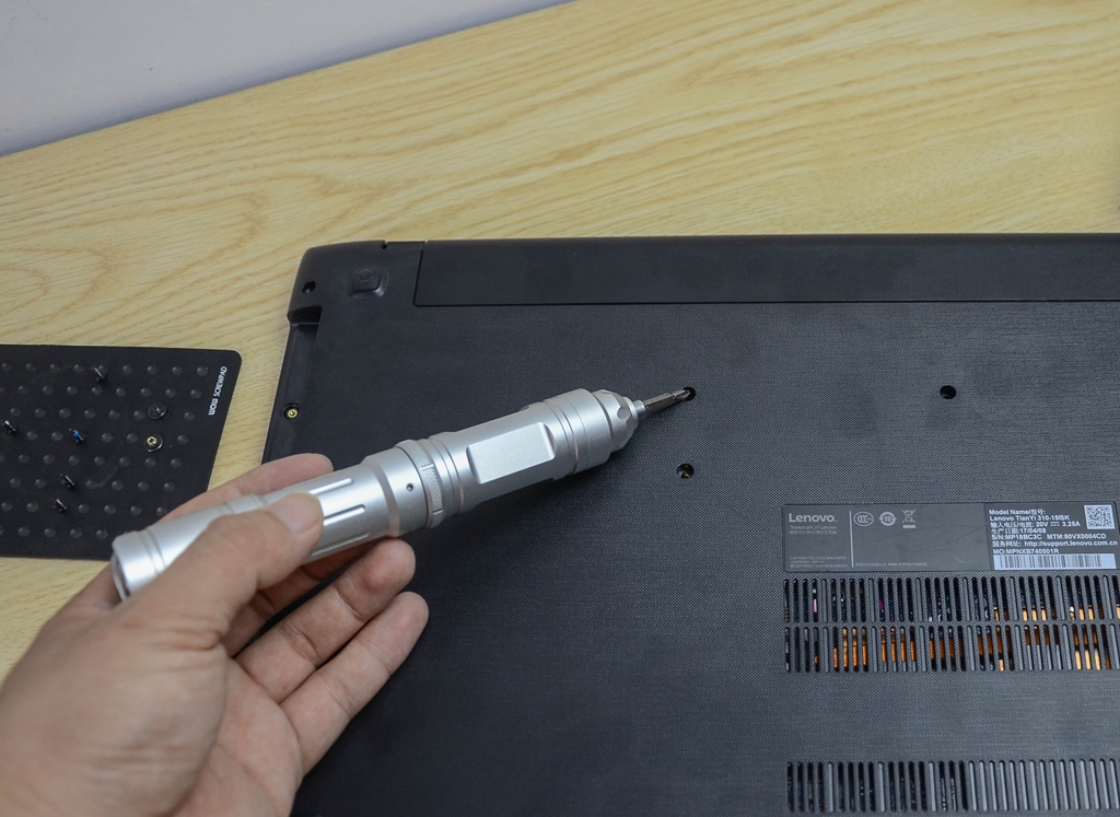 笔记本升级ssd固态教程,技术贴vr升级