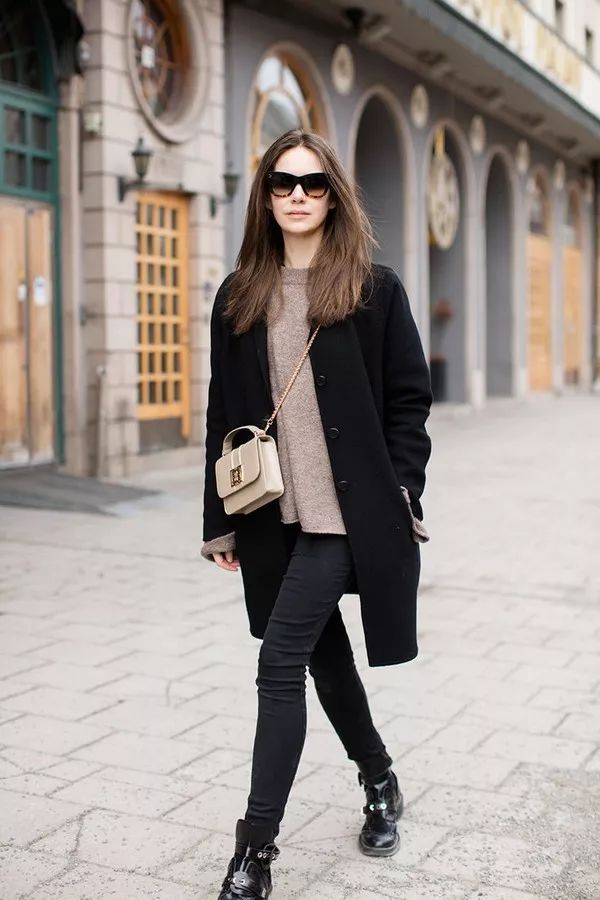 月薪1w会被背调吗,月薪2k也可以背名媛包包