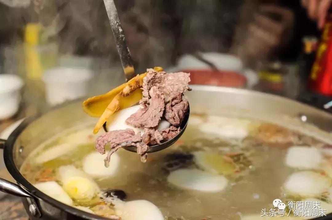 冬天适合吃驴肉火锅,驴肉火锅衡阳平湖公园店