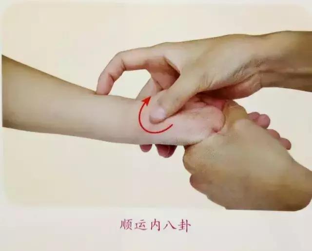 小儿惊吓发烧症状,小儿治疗惊吓最有效的药