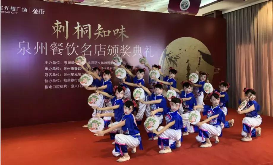 泉州必须去的十大美食,泉州最值得去吃的小吃店