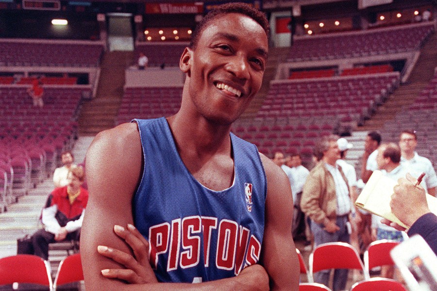 史上唯一一个击败魔神鸟的人！乔丹：再给他10cm，他就是篮球之神