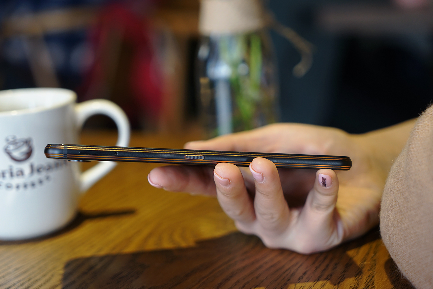 国美手机u7评测视频,国美u7是全贴合屏幕吗