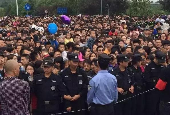 2017成都新势力榜｜Fashion风向标，成都十大潮流胜地出炉！