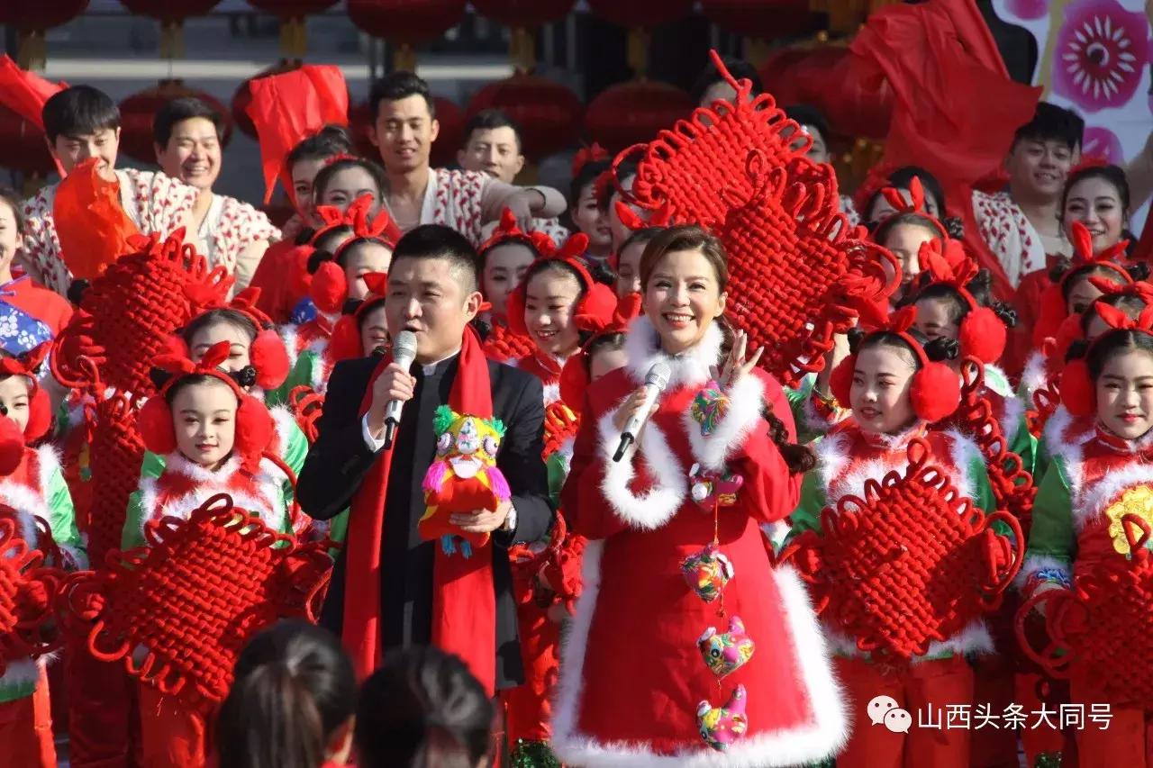 偶遇阎维文朱迅,朱迅东西南北贺新春是春晚吗